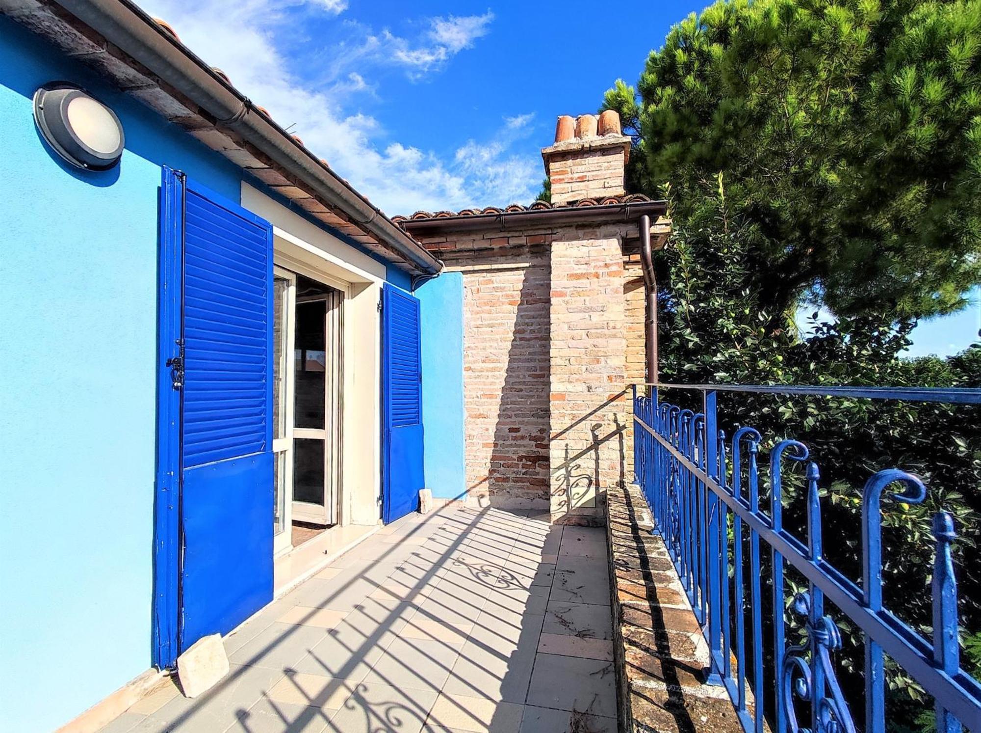 La Casa Della Cicogna Una Casa Al Mare Ideale Anche Per Gli Impegni Di Lavoro O Studio Villa Bellocchi Buitenkant foto